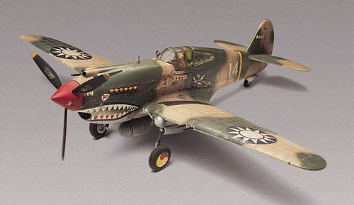Revell 85-5209 1:48 P-40B Tiger Shark Military Aircraft Plane Model Kit
