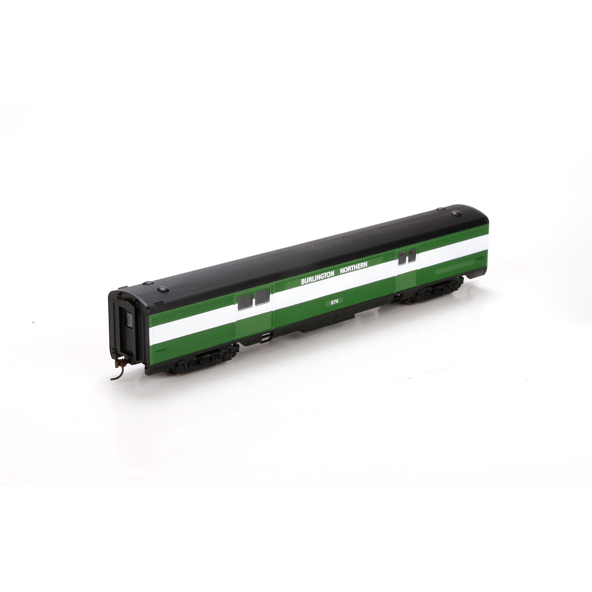 Athearn 79093 HO Burlington Northern RTR Streamline Baggage Passenger Car #674