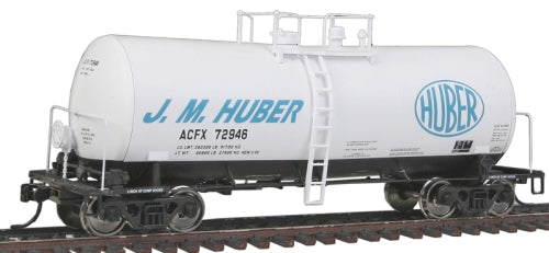 Walthers 920-100125 HO J.M. Huber JMHX 40' UTLX Funnel Flow Tank Car #72946