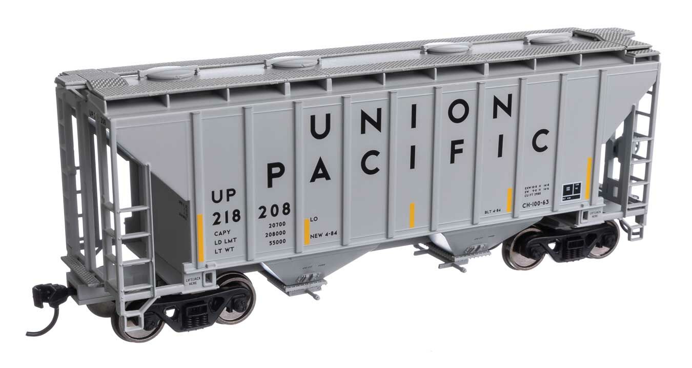Walthers 910-7994 HO UP 37' 2980 Cubic-Foot 2-Bay Covered Hopper RTR #218208