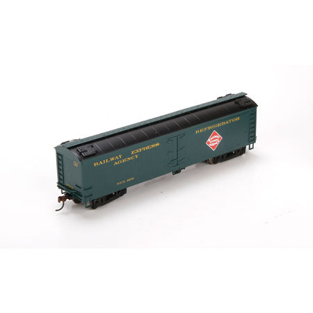 Roundhouse 86673 HO Railway Express Agency/Late 50' Express Reefer #1250