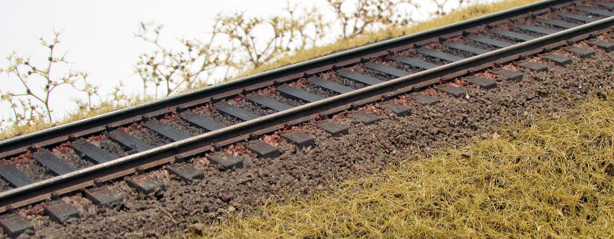 Rapido Trains 100 HO Code 100 Flex Track Bendy Track™ 36