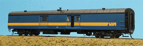 Rapido Trains 106011 HO Via Rail Canada 73' 6