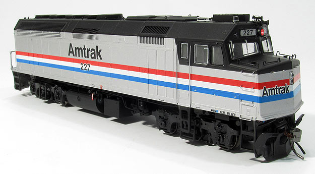 Rapido Trains 80045 HO Amtrak EMD F40PH - Standard DC #224