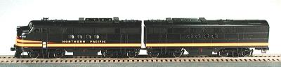 Stewart 5044 HO Northern Pacific Diesel EMD FT A (Powered) B (Dummy) Set #2