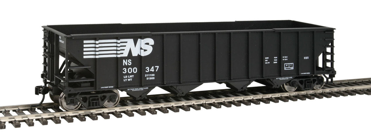 Walthers 910-1961 HO Norfolk Southern 50' 100-Ton 4-Bay Hopper RTR #300347