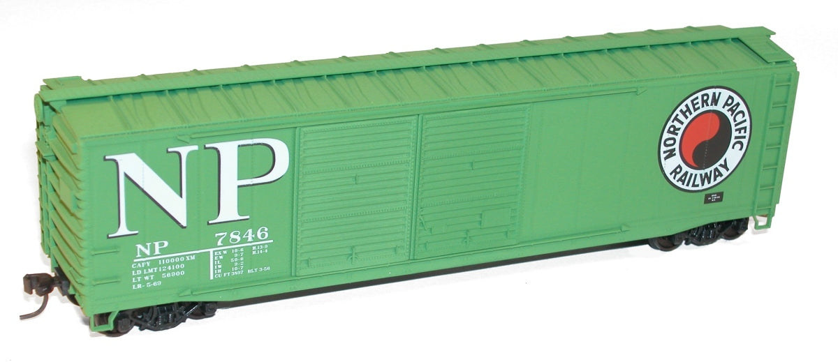 Accurail 5235 HO Scale Northern Pacific 50' AAR Double Door Boxcar Road#: 7846