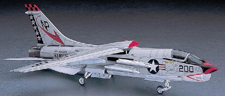 Hasegawa 07226 1:48 Vought F8J Crusader Military Aircraft Plane Model Kit