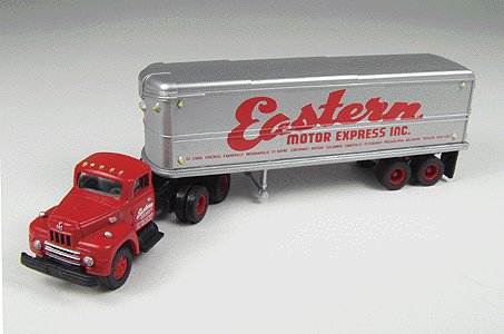 Classic Metal Works 31114 HO Mini Metals Eastern IH R-190 Tractor/Trailer Set