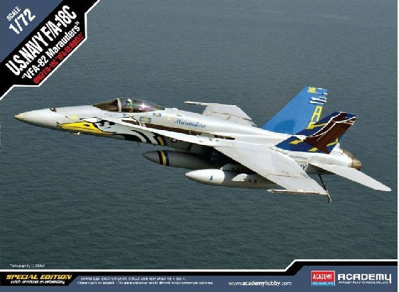 Academy 12534 1:72 US NAVY F/A -18C VFA-82 Marauders Fighter Military Plane Kit