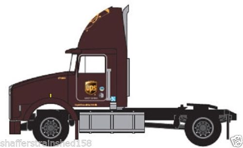 Trainworx Inc 48044-06 N UPS Kenworth T800 LNG Single-Axle Tractor Only #6