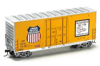 Roundhouse 76640 HO Union Pacific 40' High Cube Plug Door Box Car #518131