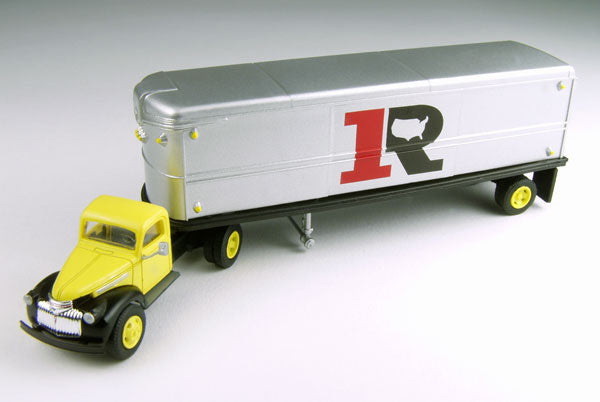 Classic Metal Works 31167 HO Mini Metals Ryder '41/'46 Chevy Tractor/Trailer