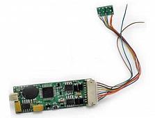 MRC 112702 HO Universal EMD 645 Decoder No Speaker