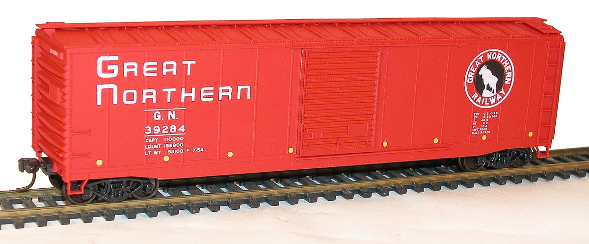 Accurail 5034 HO Great Northern 50' AAR Riveted Boxcar # 39284 Kit