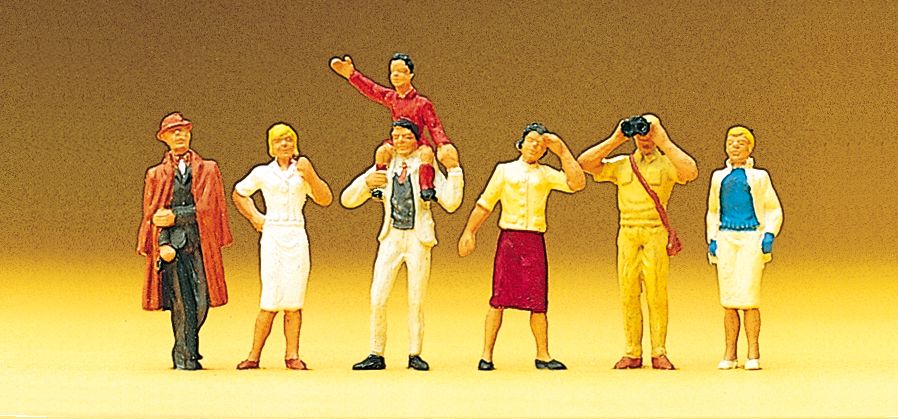 Preiser 10026 HO Standing Spectators Figures (Set of 6)