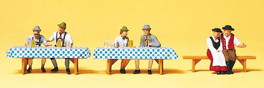 Preiser 10449 HO Oktoberfest Goers Seated at Tables Figures (Set of 6)