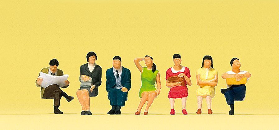 Preiser 10573 HO Seated Chinese Travelers Figures (Set of 7)