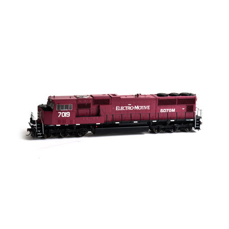 Athearn G69227 HO Electro-Motive Diesel Lease SD70M Diesel Locomotive #7019