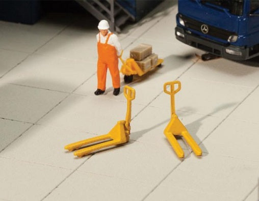Walthers 949-4144 HO Pallet Jacks Kit (Pack of 4)