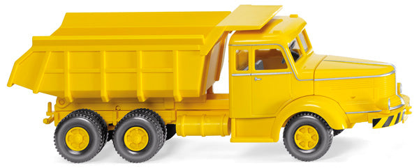 Wiking 086635 1:87 Krupp Titan Dump Truck in Yellow