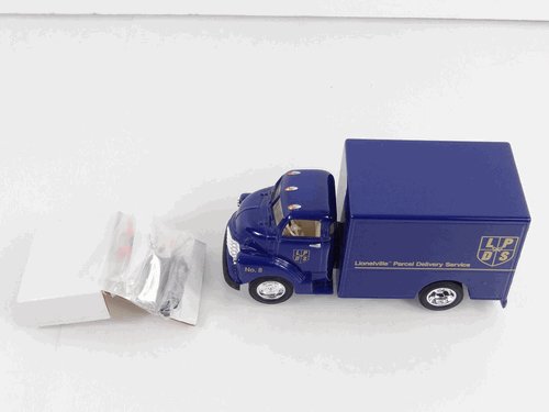 Ertl 383500 1:43 Lionelville 1950 Chevrolet Parcel Delivery Truck No. 8 EX/Box