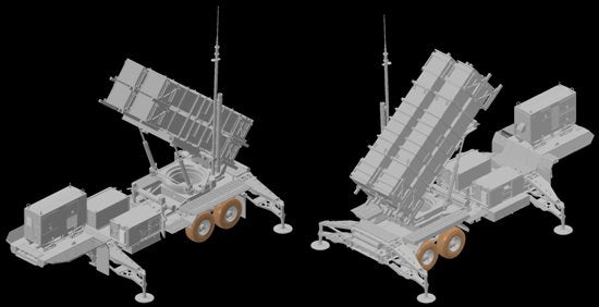 Dragon 3604 1:35 MIM-104C Patriot Surface-to-Air Missile System Plastic Kit