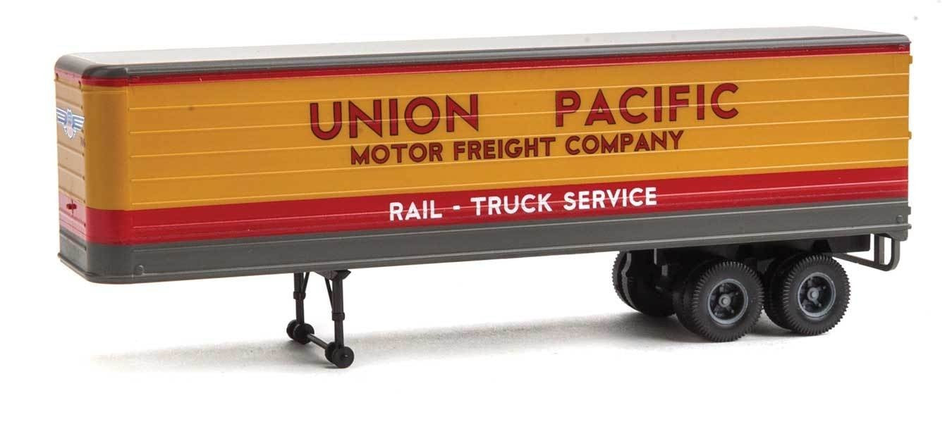 Walthers 949-2427 HO Union Pacific® 35' Fluted-Side Trailer (2)
