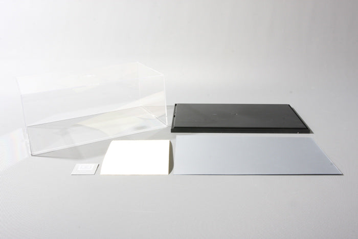 Tamiya 73008 1:20 240 x 130 x 110mm Display Case C with Mirror Sheet