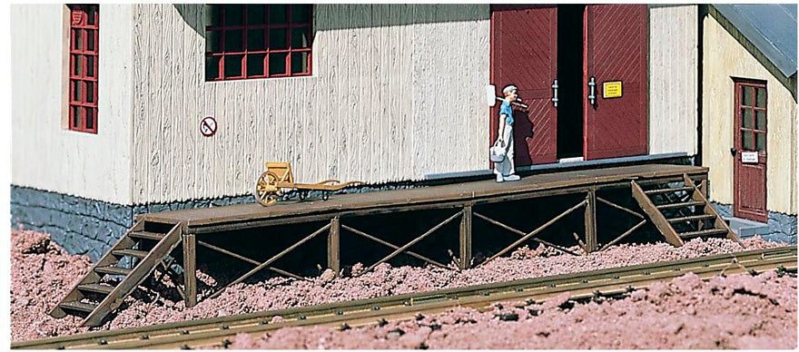 Piko 62287 G Loading Dock for Goods Sheds