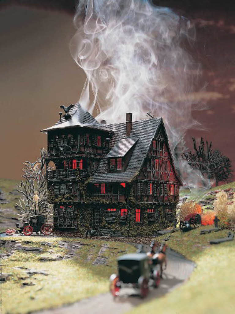 Vollmer 43679 HO Vampire Villa Kit