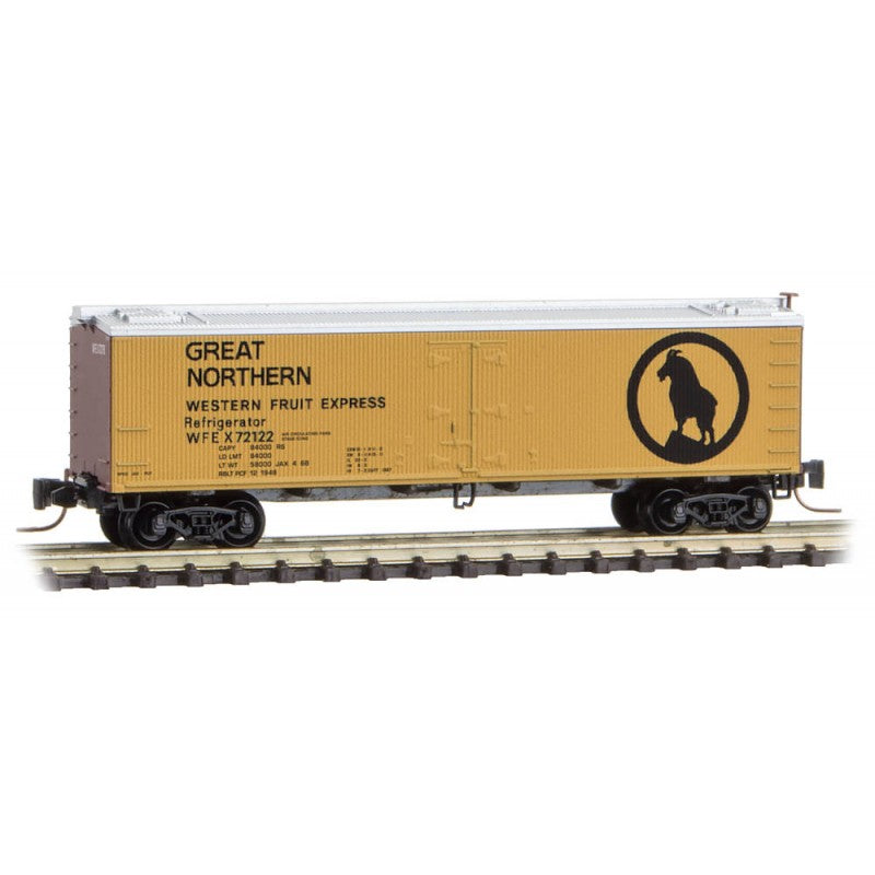 Micro-Trains 51800592 Z Great Northern 40’ Wood Reefers #72178