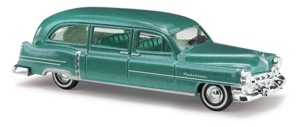 Busch 43483 HO 1952 Cadillac Metallic Green Station Wagon