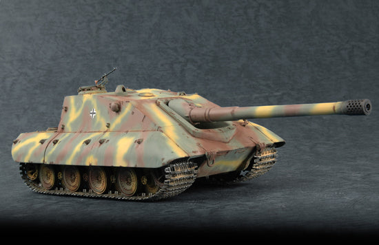 Trumpeter 07122 1:72 German Jagdpanzer E-100 Plastic Model Kit Plastic Model Kit