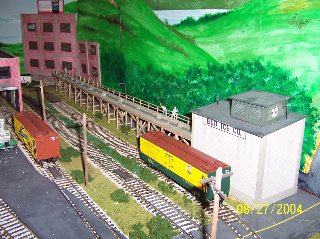 Lehigh Valley Models LVM 44 S Bud Ice Company Building Kit