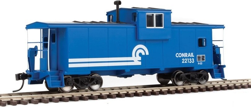 Walthers 910-8705 HO Conrail International Extended Wide-Vision Caboose #22133