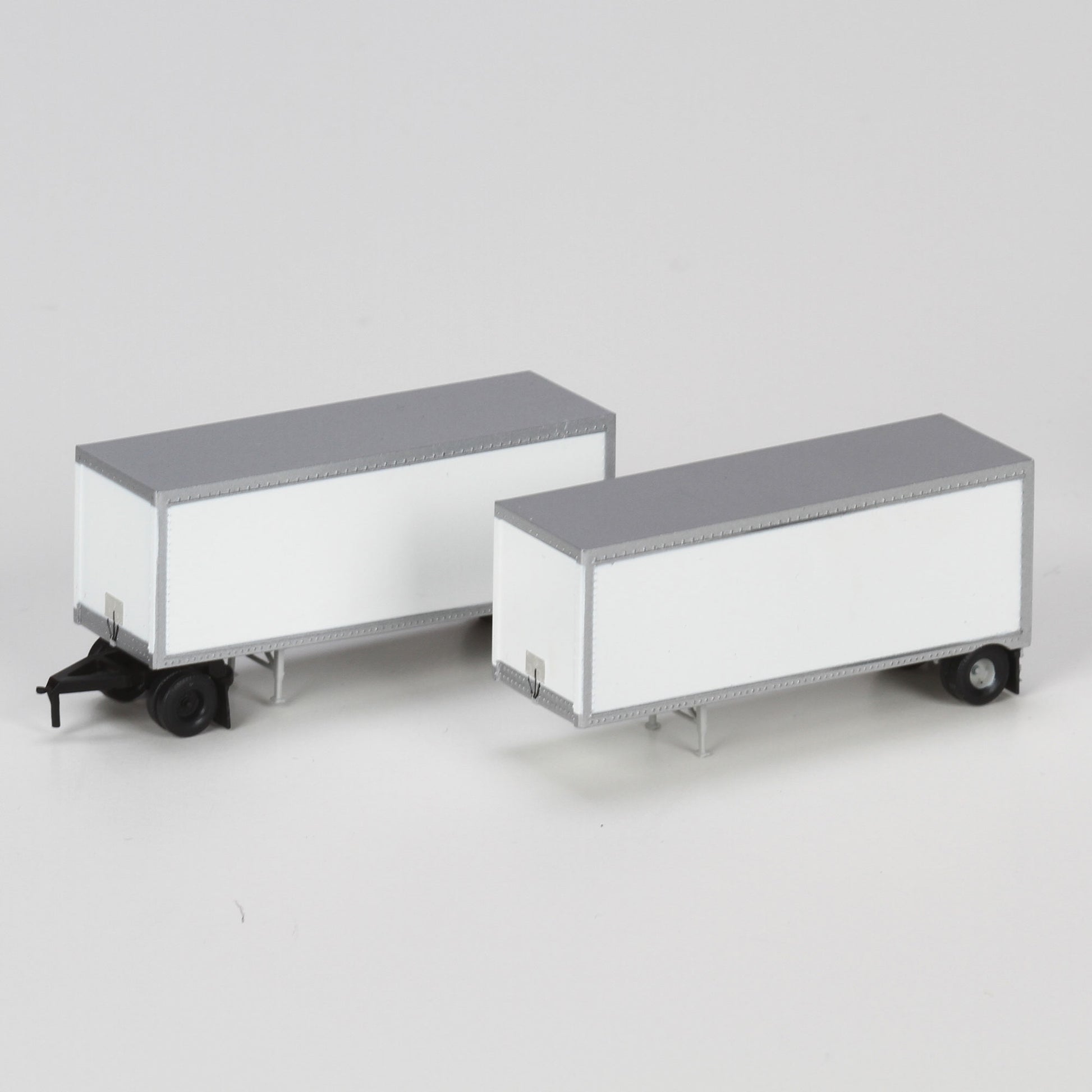Athearn 28308 N Owner-Operator 28' Wedge Trailers with Dolly (Box of 2)