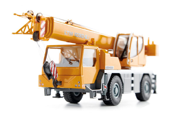 Conrad 2105-06 1:50 Liebherr LTM 1030-2.1 Mobile Crane