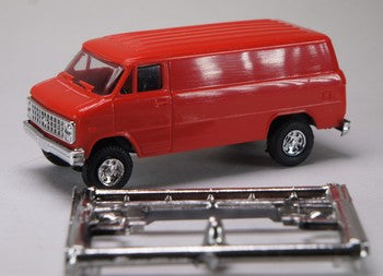 Trident Miniatures 90046R HO Chevrolet Red Cargo Van Plastic Model Kit