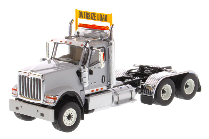 DieCast Masters 71005 1:50 Light Grey International HX520 Day Cab Tandem Tractor