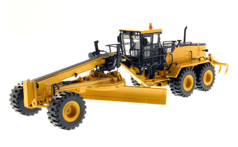 DieCast Masters 85264C 1:50 Core Classics Series Caterpillar 24M Motor Grader
