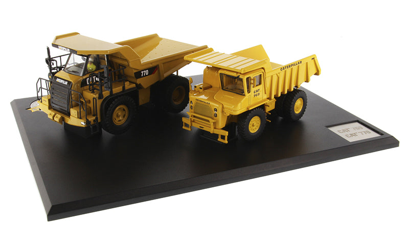 DieCast Masters 85562 1:50 Caterpillar 769 & Caterpillar 770 Off Highway Truck