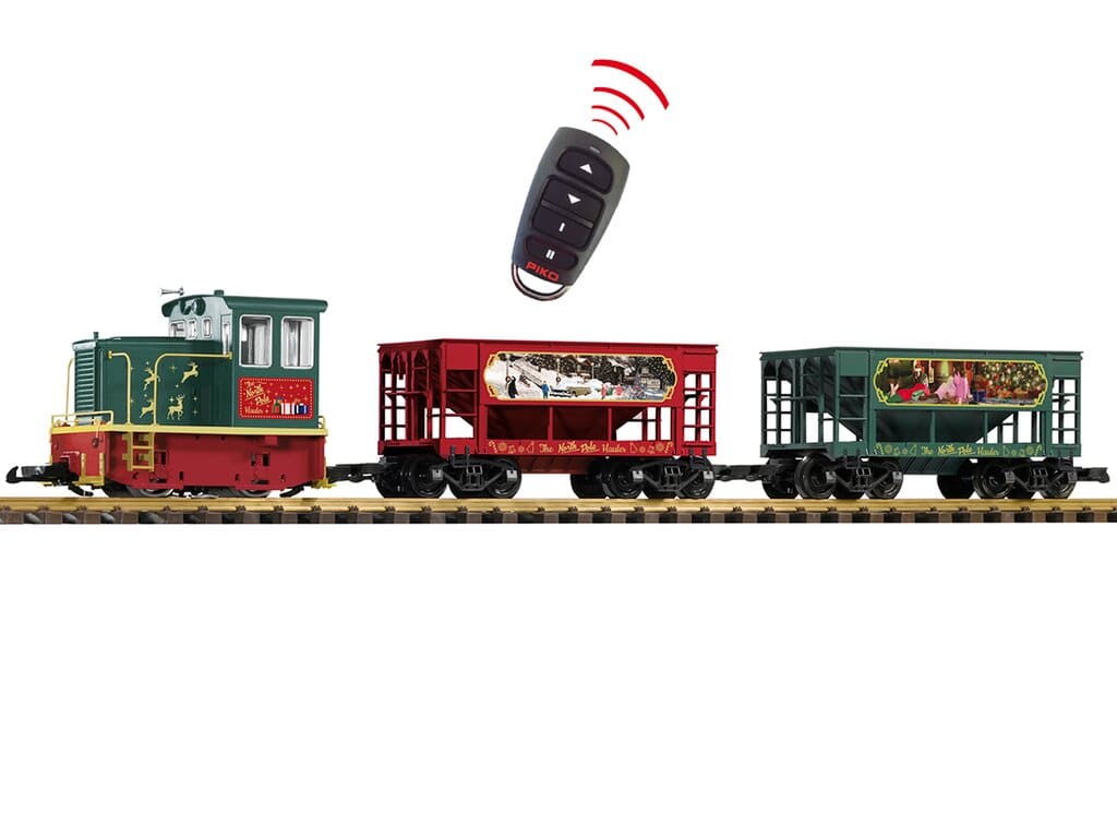 Piko 38152 G Scale North Pole Hauler G.E. 25-Ton Diesel Starter Train Set