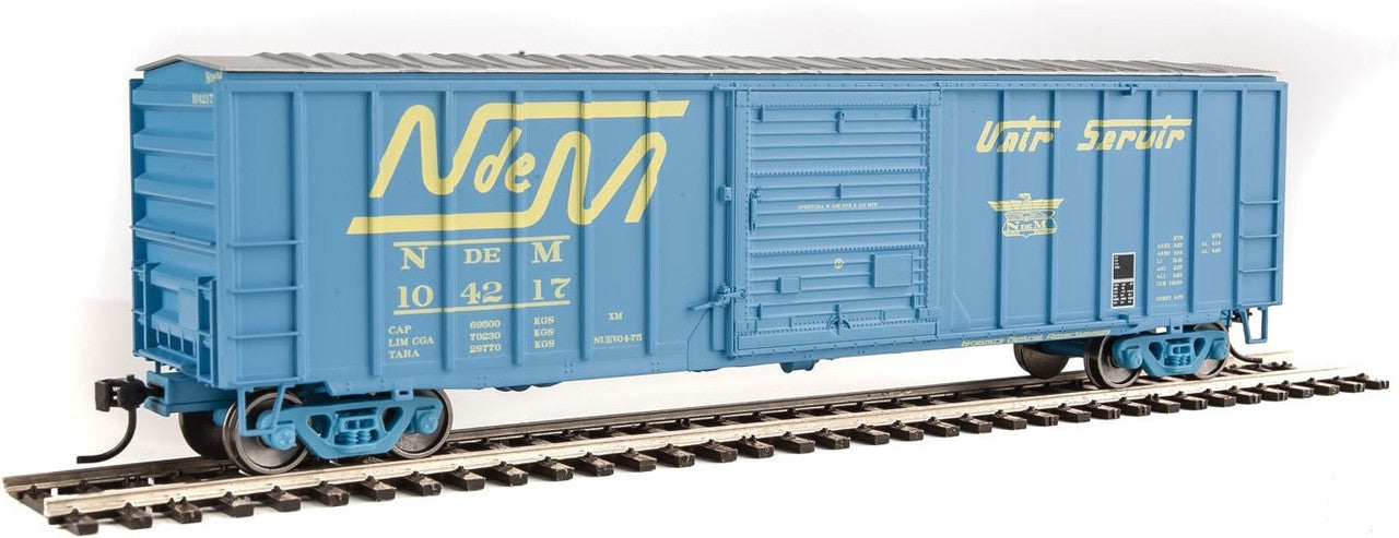 Walthers 910-1813 HO National Railways of Mexico 50' ACF Exterior Post Boxcar