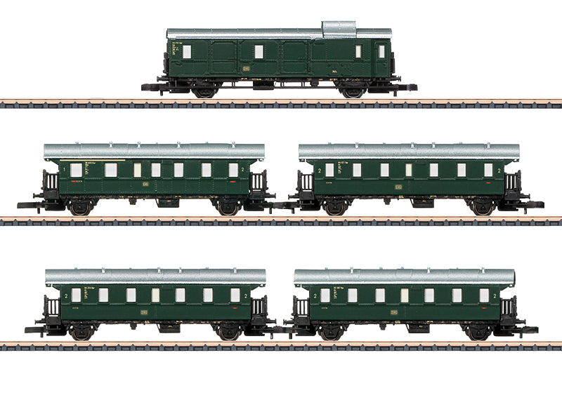 Marklin 87507 Z German Federal RR DB Höllentalbahn Passenger Set (Set of 5)