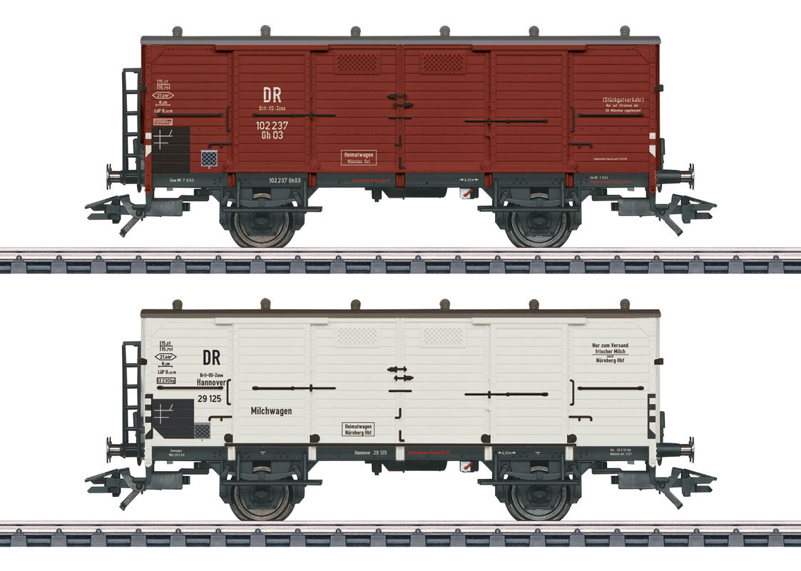 Marklin 48818 HO German Federal Railroad (DB) Milk Car (Set of 2)