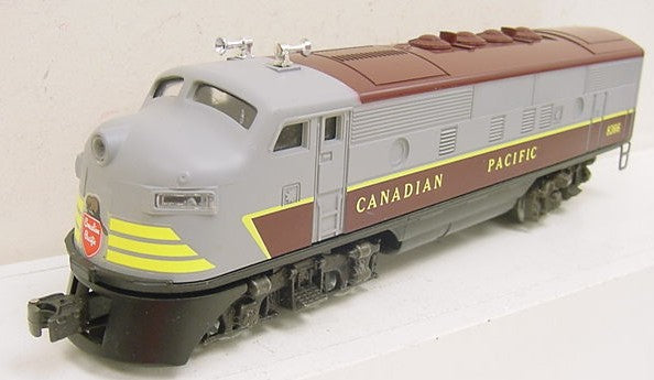 Lionel 6-8366 O Canadian Pacific F3 A Dummy Diesel Locomotive EX/Box