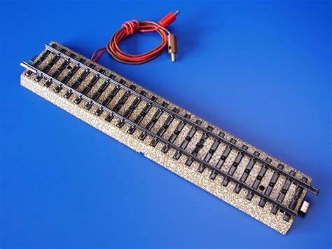 Marklin 5111 HO Scale M Track Straight Track Feeder Section