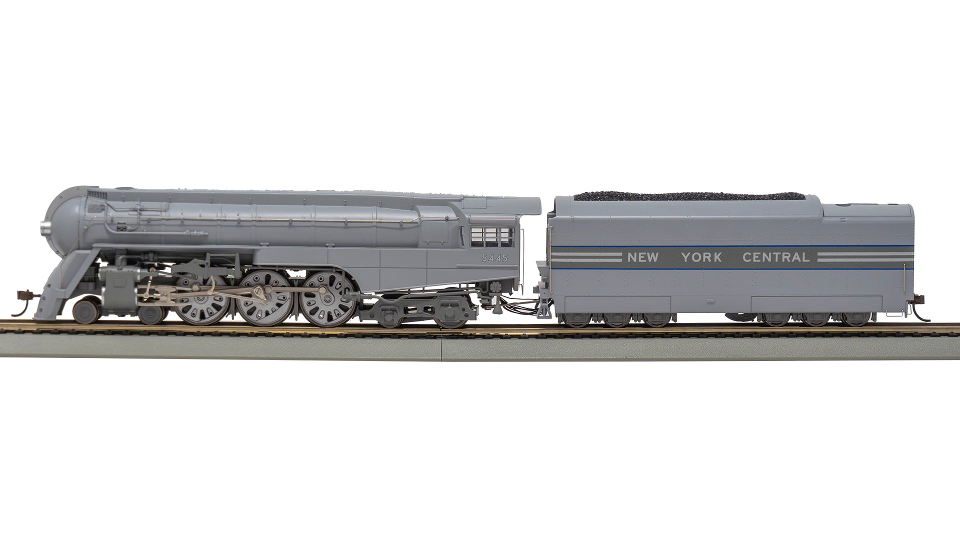 Bachmann 56601 HO NYC Dreyfuss Streamlined Hudson Steam Locomotive #5445