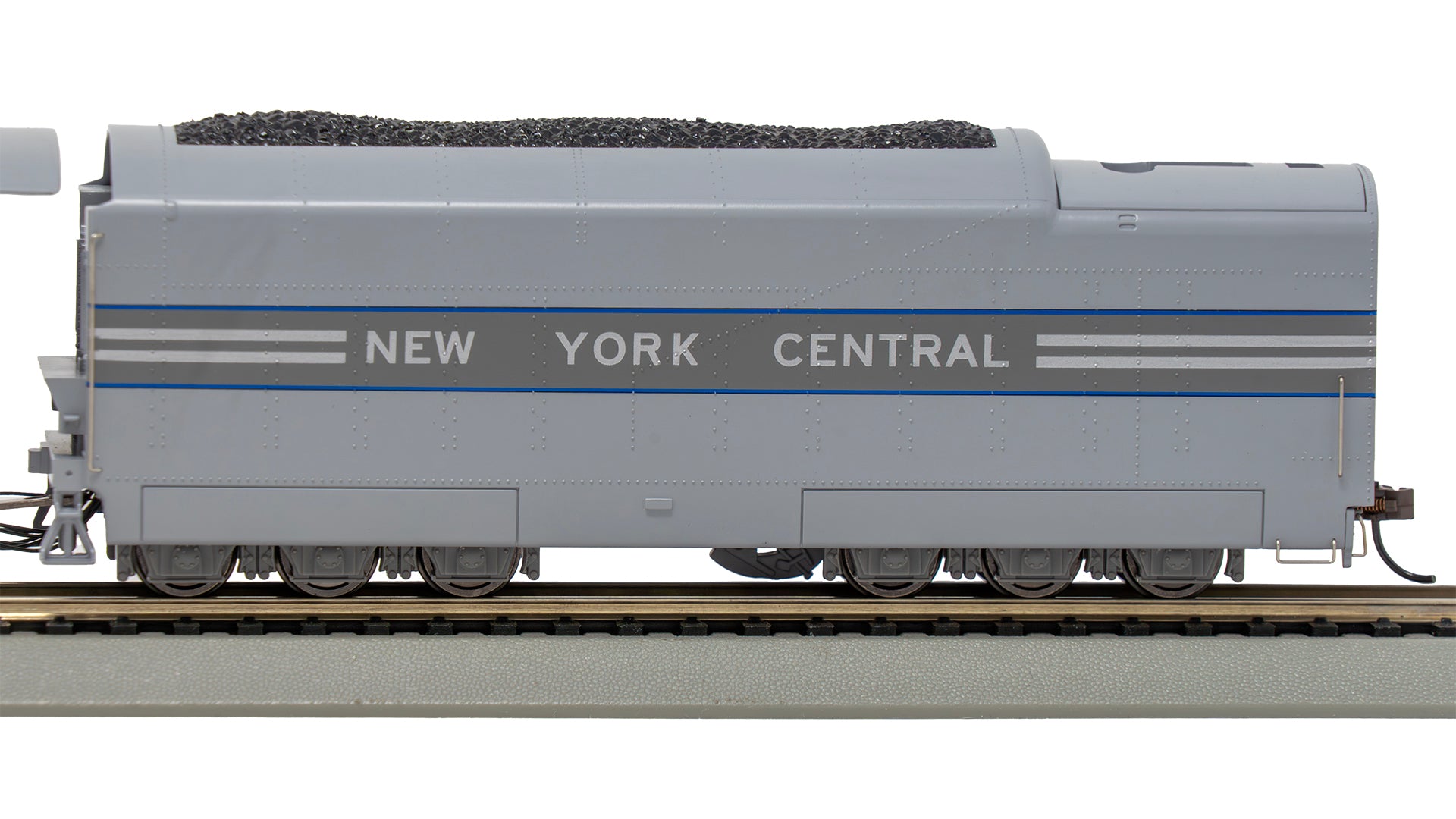 Bachmann 56601 HO NYC Dreyfuss Streamlined Hudson Steam Locomotive #5445